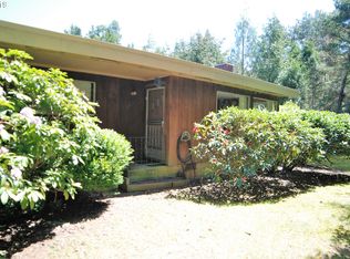 12900 Wildwood Dr, North Bend, OR 97459