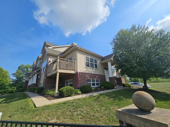 2401 River Oaks Ln Unit 1, Rockford, IL 61102