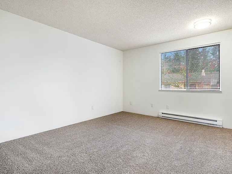 Crystal Springs Apartments — Photo 75