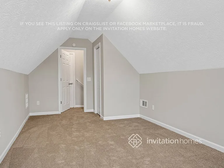 4035 Hollow Spring Trl — Photo 16
