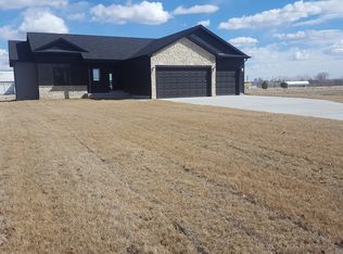 1965 E Calle Colombo St, Columbus, NE 68601