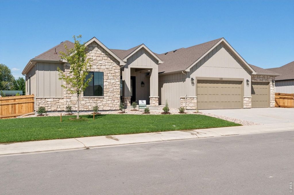 146 Blue Fortune Dr