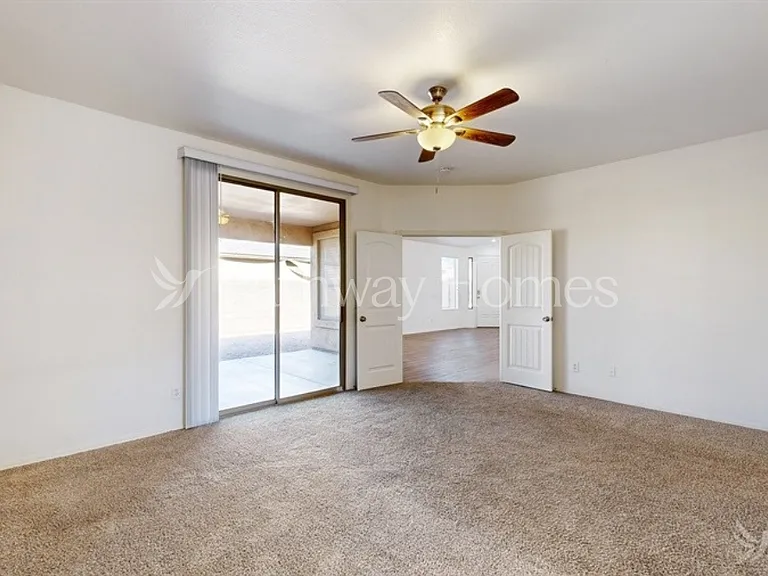 8718 N 57th Ln — Photo 10