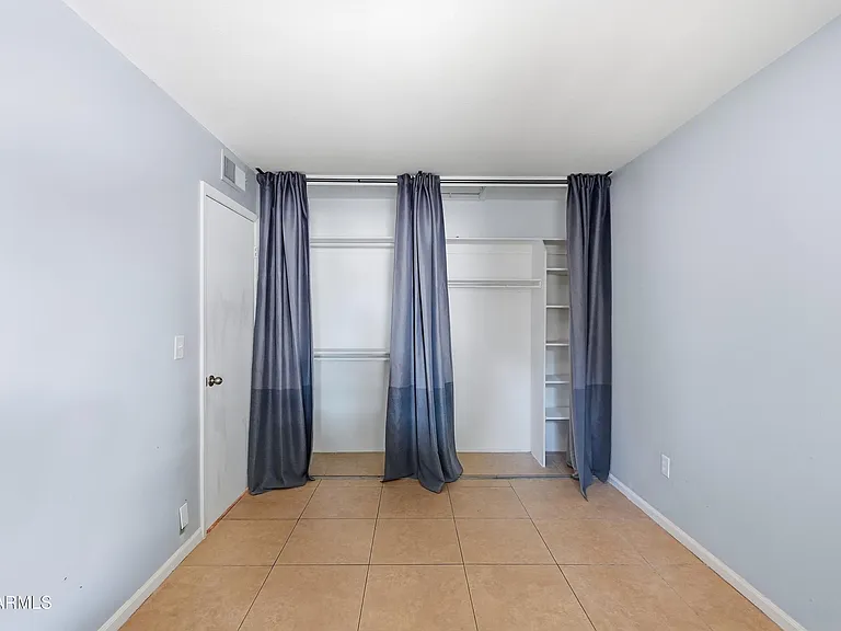 126 W Loma Vista Dr #101 — Photo 20