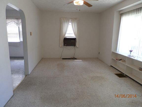 4th image of 2836 Mildred St