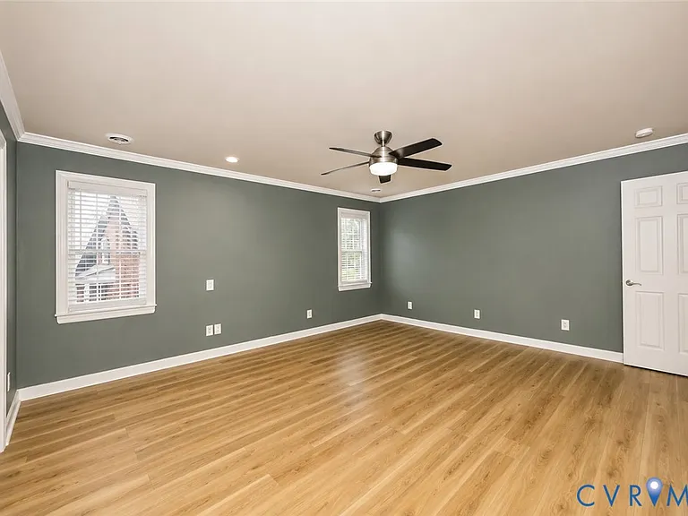11320 Sadler Oaks Dr — Photo 43