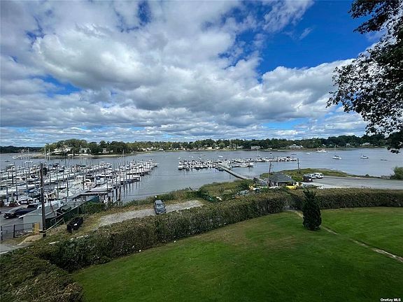 3rd image of 307 W Shore Rd APT 5