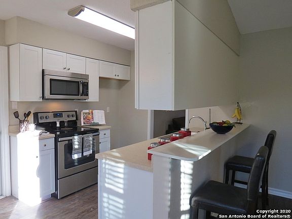 3rd image of 7223 Sandspring Ct