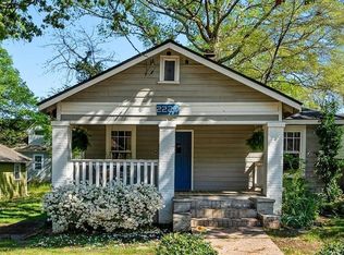 2220 Newnan St, East Pt, GA 30344