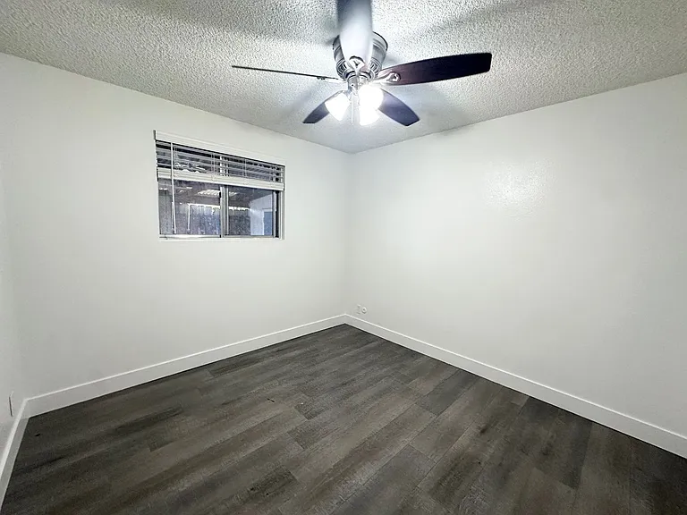 144 Smith Ave #11 — Photo 12