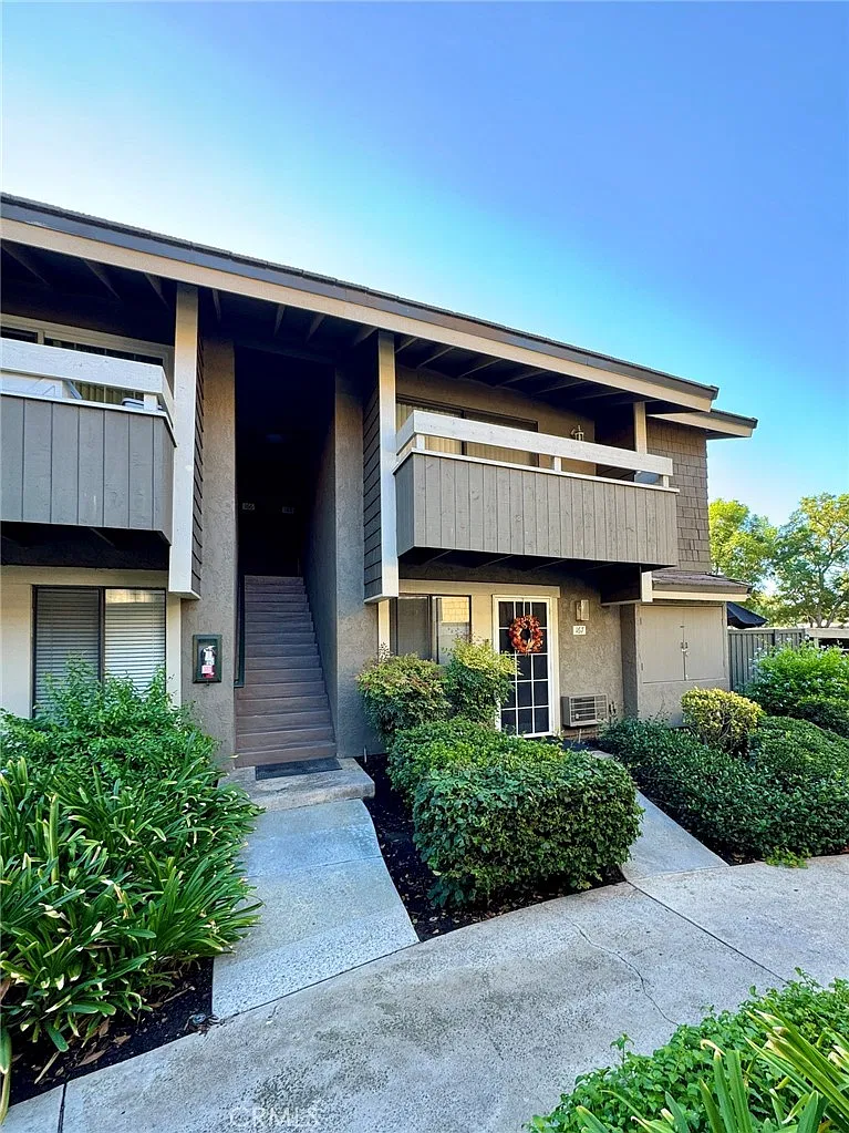 1 bed, 633 sqft, $2,500 — Photo 2