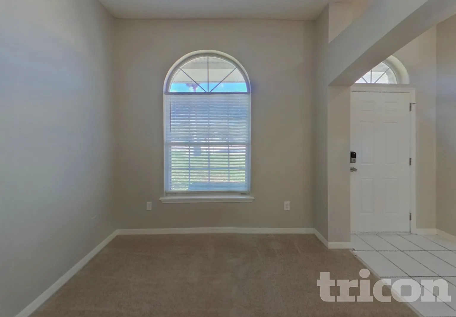 11509 Twin Oaks Trail Jacksonville FL — Photo 4