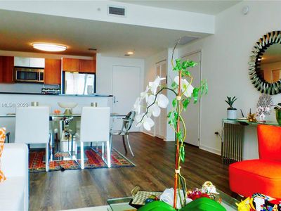 300 S Biscayne Blvd APT 3306, Miami, FL, 33131