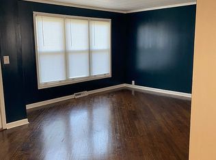 410 E Wimer St, Knob Noster, MO 65336
