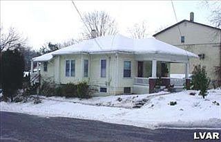 5th image of 3200 Freemansburg Ave
