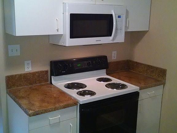 5th image of 1000 Pineview Blvd Unit A