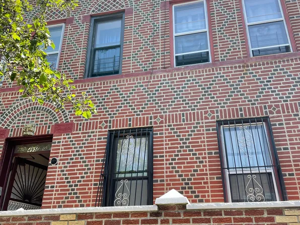 495 E 95th St, Brooklyn, NY 11212