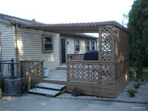 2nd image of 50033 Pembroke Dr