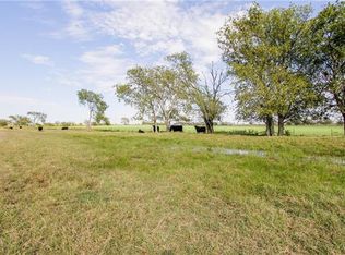 3811 Fm 922, Valley view, TX 76272