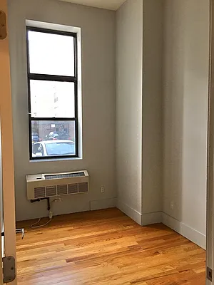 Rented by City Vista Inc | media 36