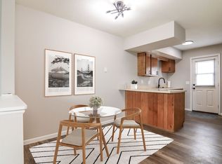500 Countryside Dr #11, Ossian, IN 46777