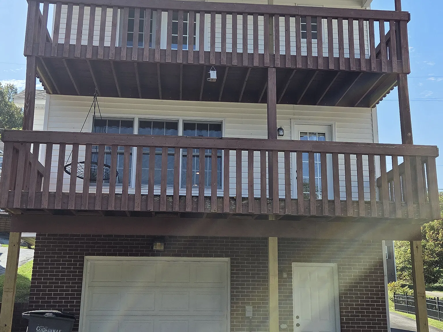 3 bed, 2.5 bath, 1450 sqft, $1,700 — Photo 4