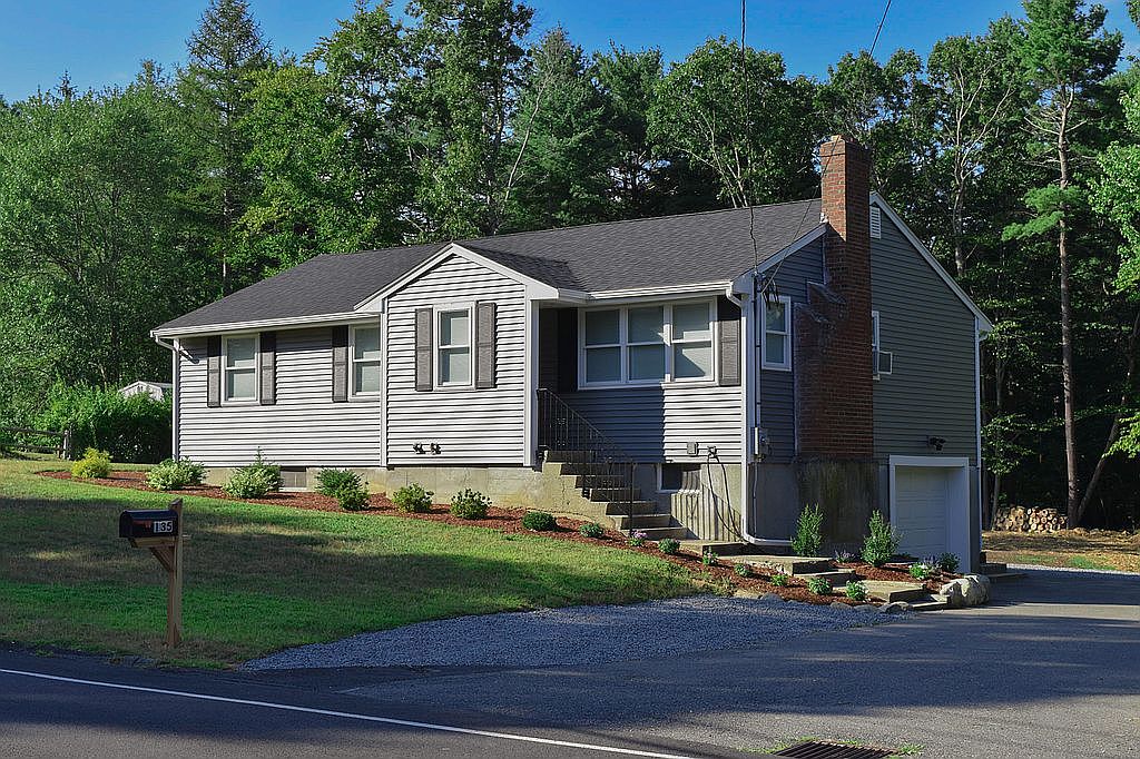 135 Beach St, Foxboro, MA 02035 Zillow