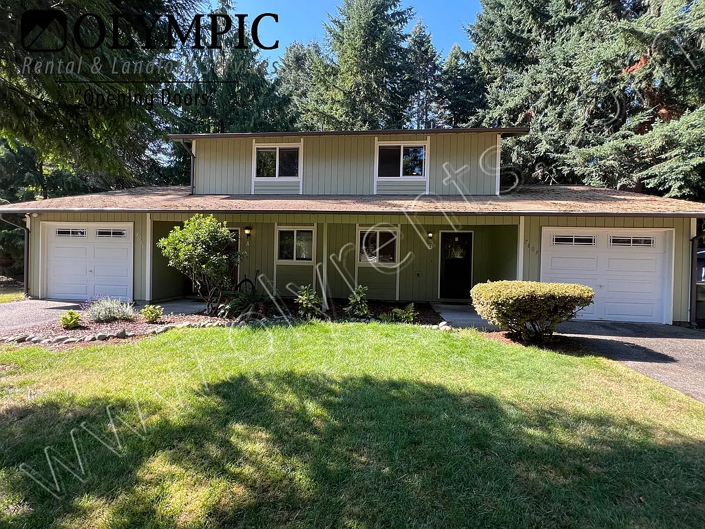 Tumwater 2 Bdrm, 1.5 Bath Townhome Style Duplex — Photo 1