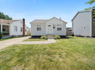 13069 Cunningham St, Southgate, MI 48195