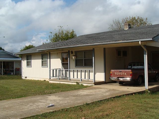 3BD/1BD Starter Home