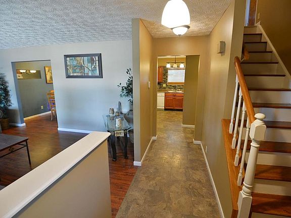 4th image of 3968 Basswood Ave