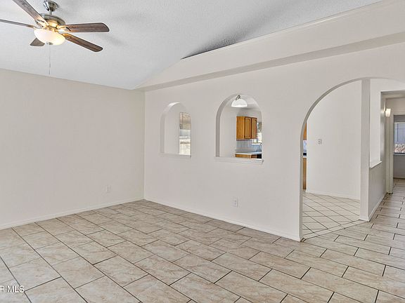 5th image of 3209 Manny Aguilera Dr