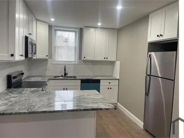 4051 Cambridge St, Philadelphia, PA 19104