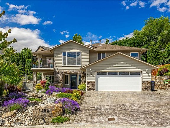 2nd image of 1492 Longley Cres