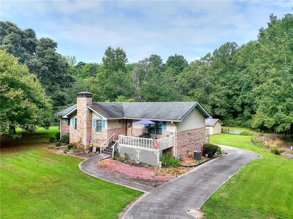 2970 Old Broadnax Mill Rd, Loganville, GA 30052