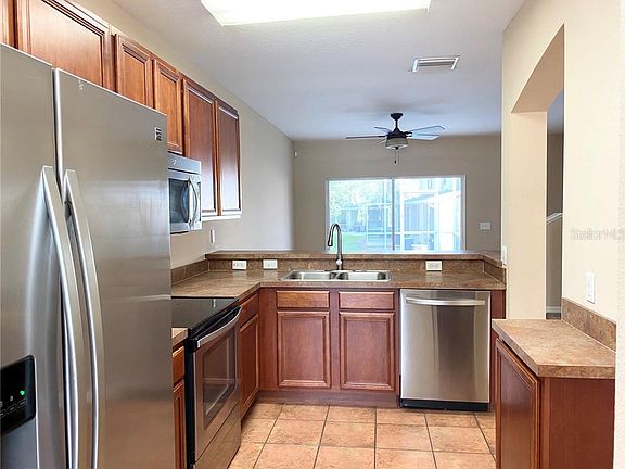 3rd image of 15727 Fishhawk Falls Dr