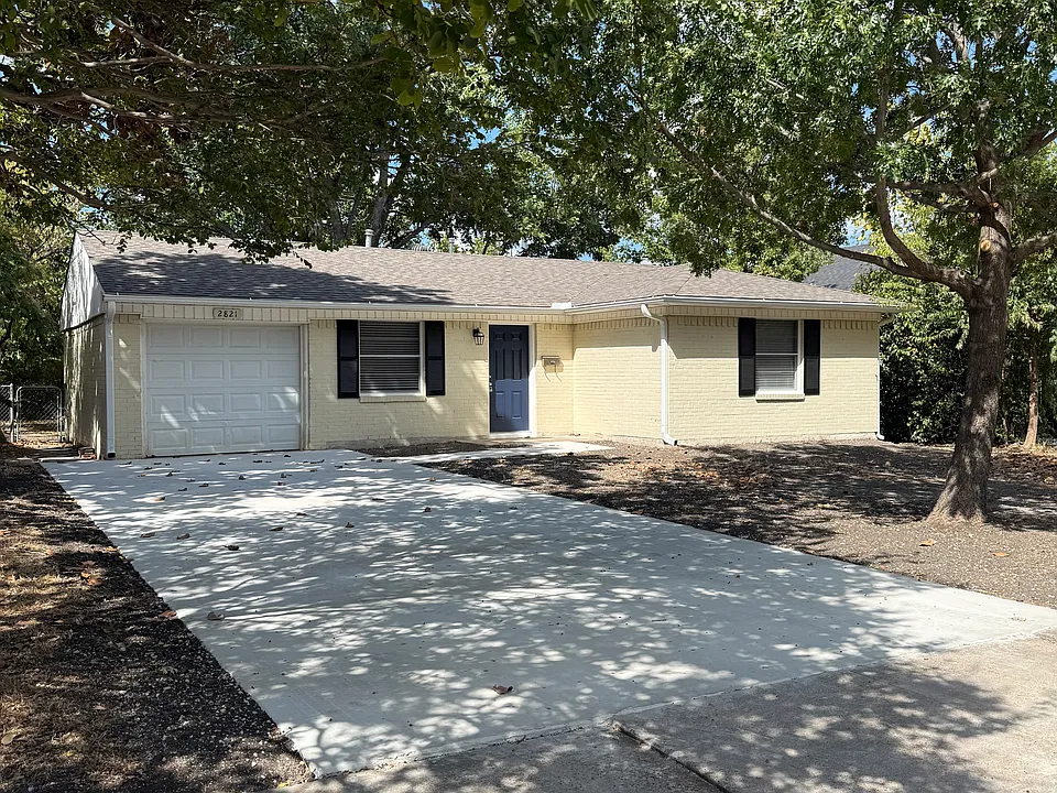 2821 El Capitan Dr