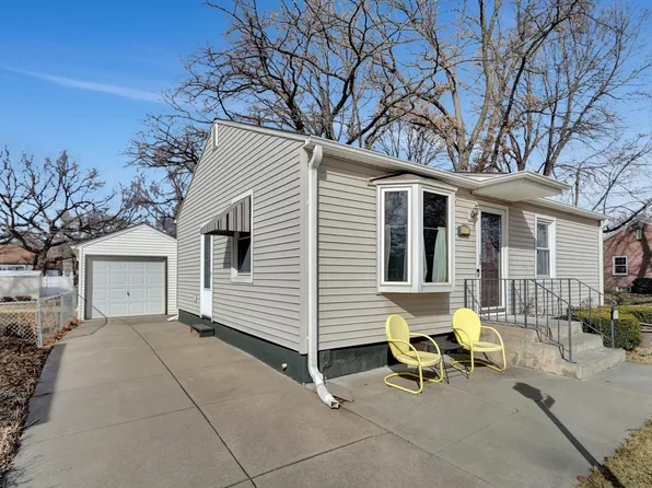 3634 Sumner St, Lincoln, NE 68506