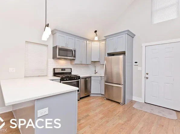 1945 N Winchester Ave, Chicago, IL 60622