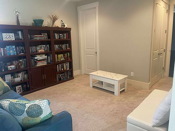2nd image of 17285 NE 36th St #1