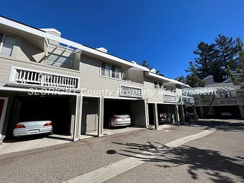 1185 E Foothill Blvd #3 Photo 1