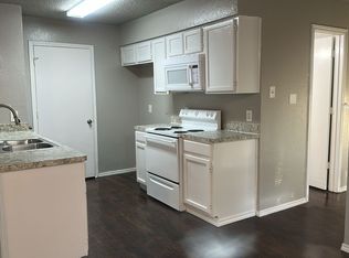 6724 Crestmont Ct #6724, Fort Worth, TX 76133