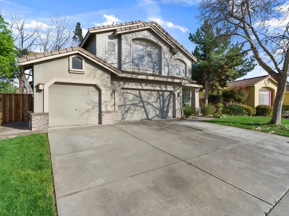 1117 Caragh St, Roseville, CA 95747