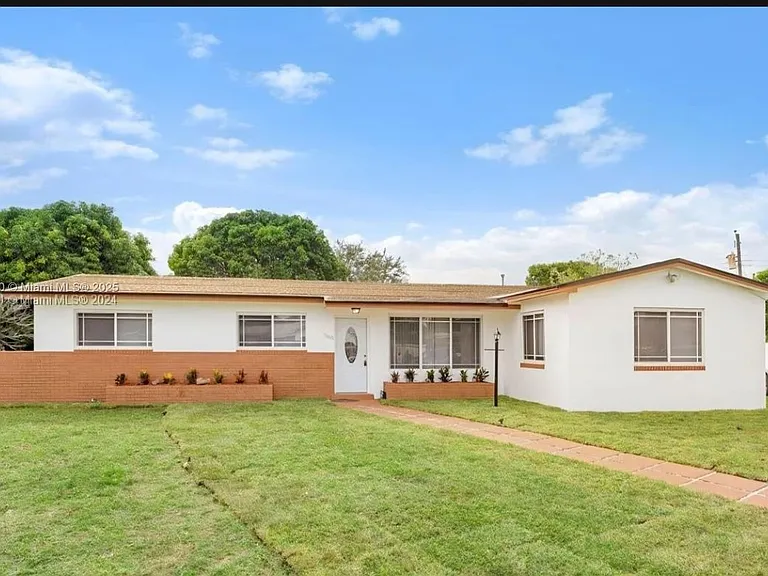7160 SW 5th Ct #HOME — Photo 16