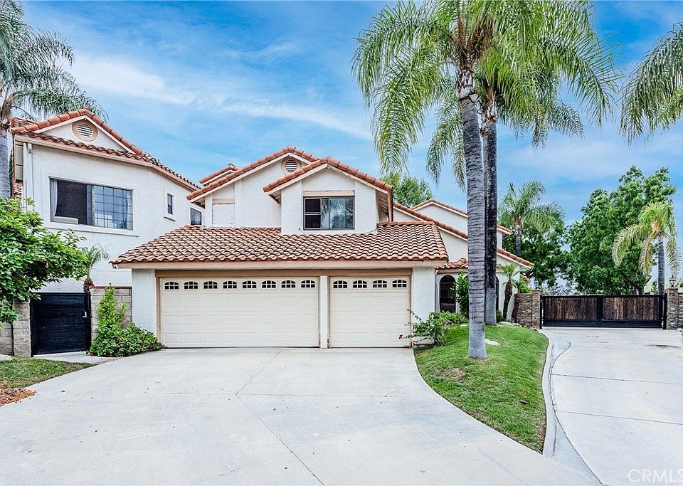 1st image of 1800 Pavas Ct
