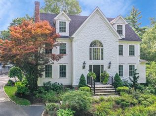 10 Draper Rd, Dover, MA 02030