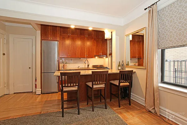 Rented by Hecht Group | media 18