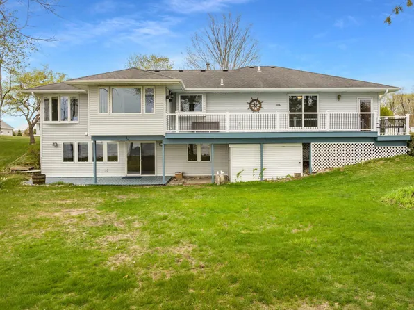 16950 1st St, Arcadia, MI 49613