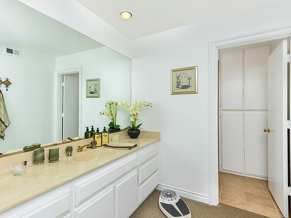 3rd image of 38101 Bear Canyon Dr