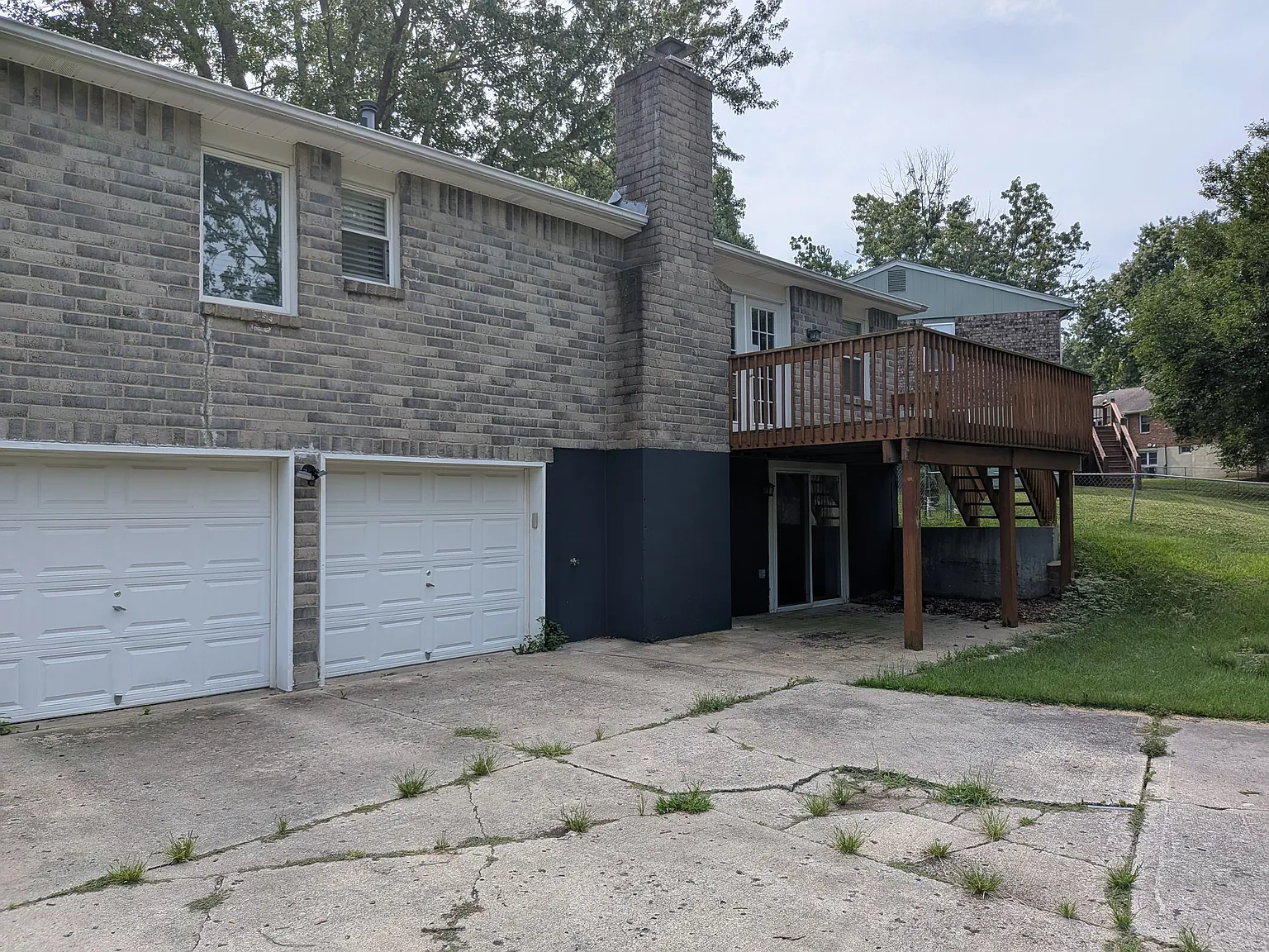 3 bed, 1363 sqft, $1,995 — Photo 3